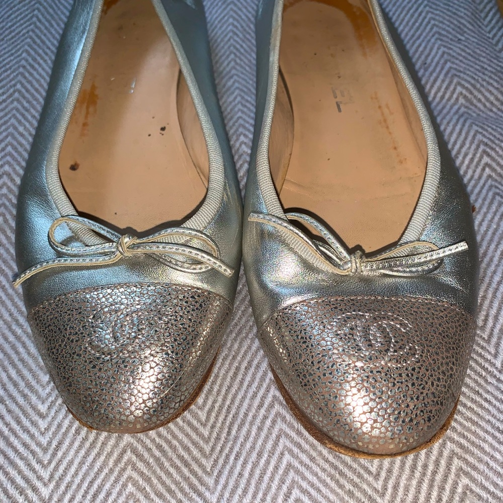 Chanel Ballerina Silver Flats